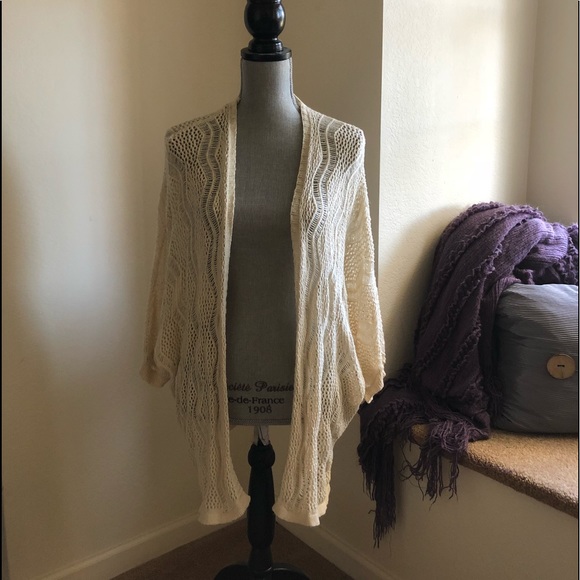 Windsor boho beige knit cardigan. - Picture 2 of 8